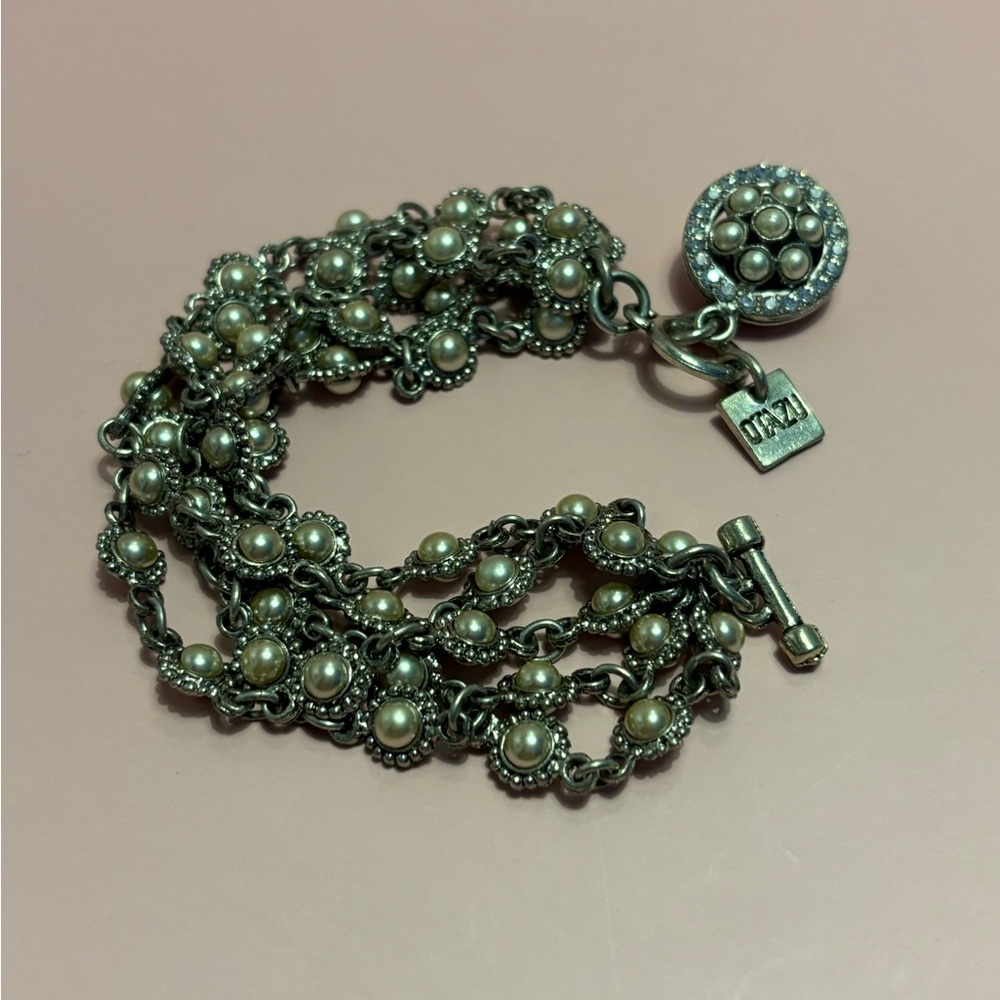 Rodrigo Otazu Vintage Pearl & Crystal Toggle Bracelet 7”
